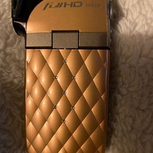 NWOT Pocket HD Camcorder